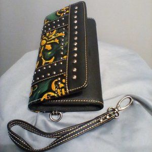 Montana West wallet/wristlet